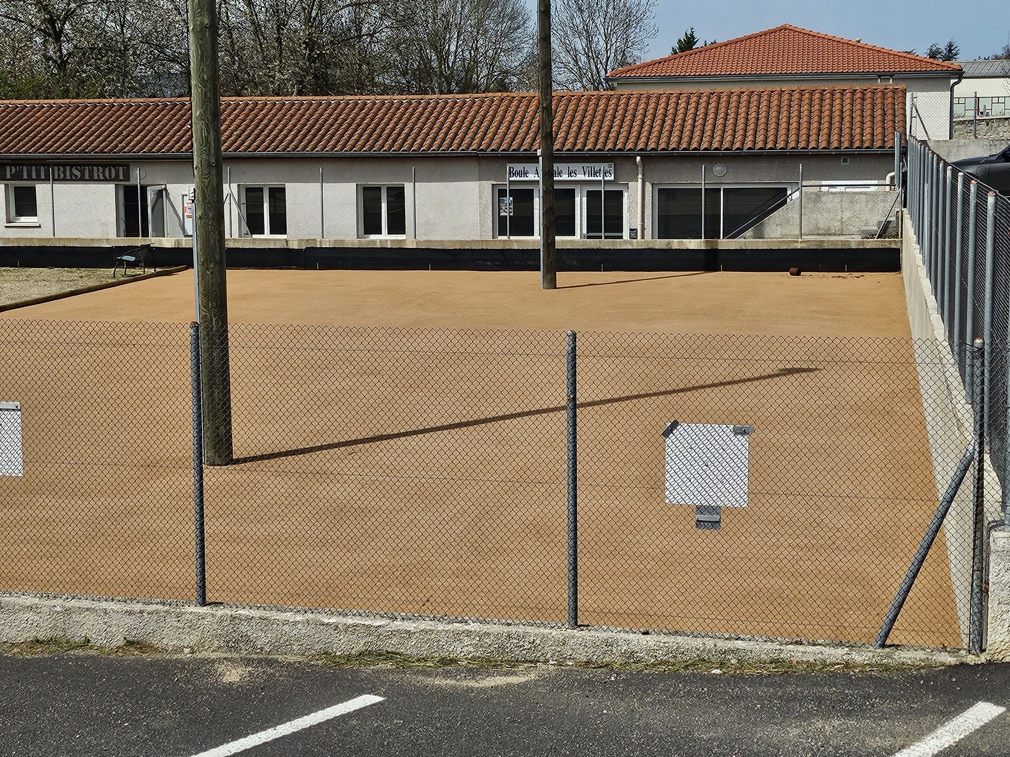 Réfection des terrains de boules